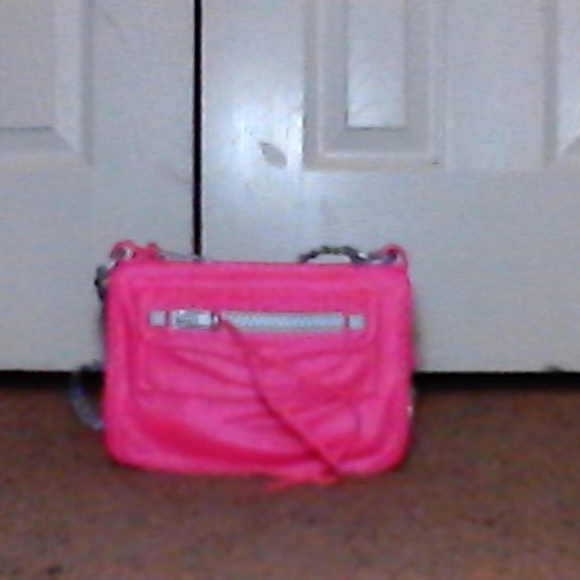 Project Mc2 Pixel Purse iphone conectable - Picture 2 of 5